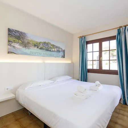 Siesta Mar Private 53 Cala'n Porter 3 Bed Apartment *